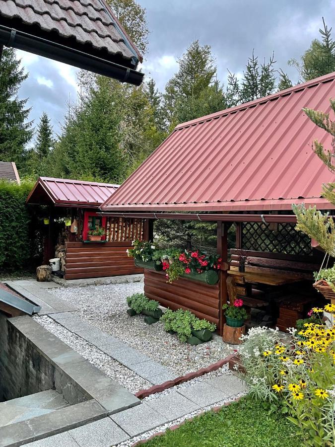 Chalet House Olga 크르니 루그 외부 사진
